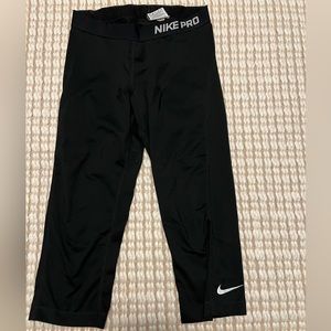 NikePro capris